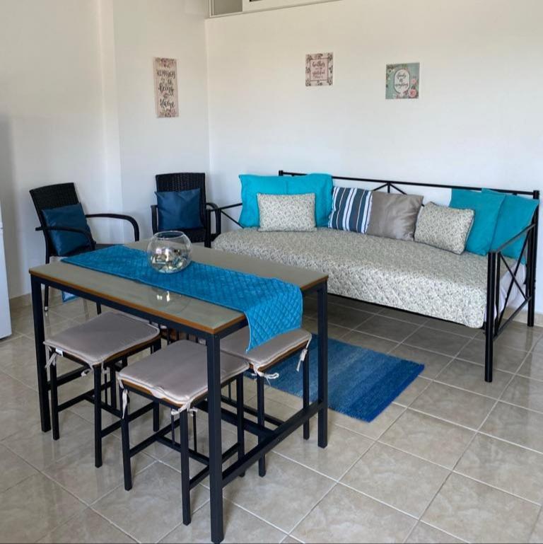 Artemisia Apartment Koszkinú Kültér fotó