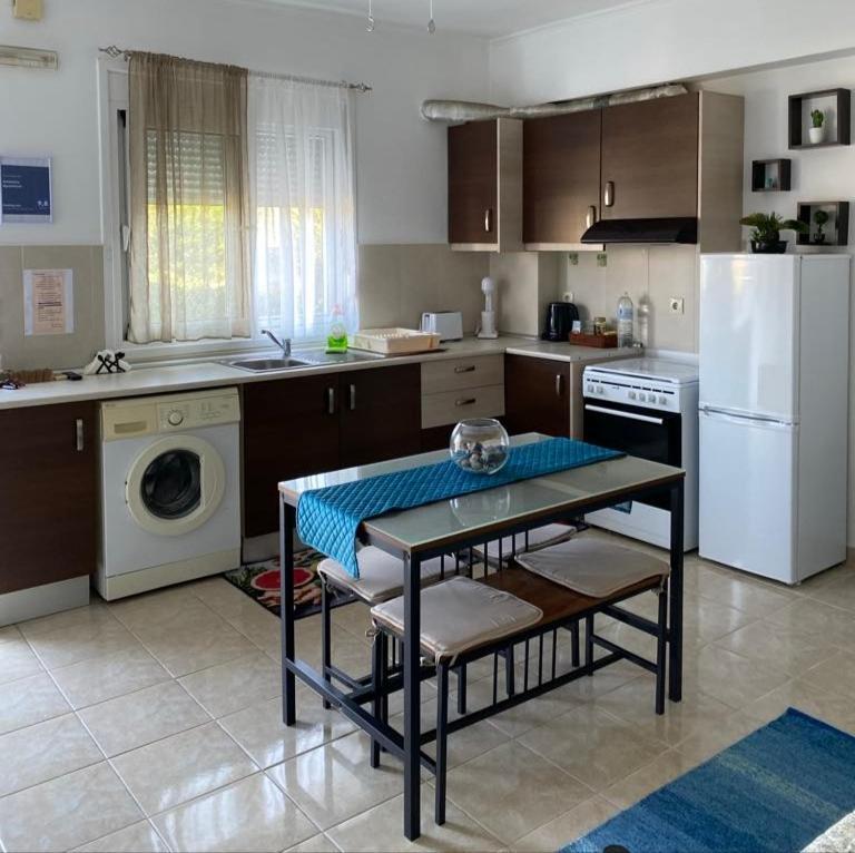 Artemisia Apartment Koszkinú Kültér fotó